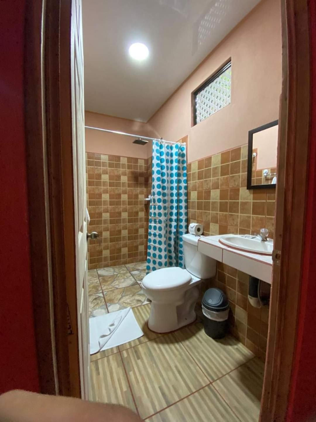 Cabinas Agamy Tortuguero Exterior photo